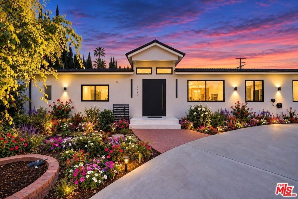 House in Los Angeles, California, United States 1 - 18942127