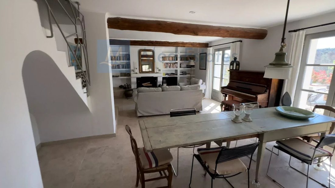 Casa en Grimaud, Provenza-Alpes-Costa Azul, Francia 5 - 12983540