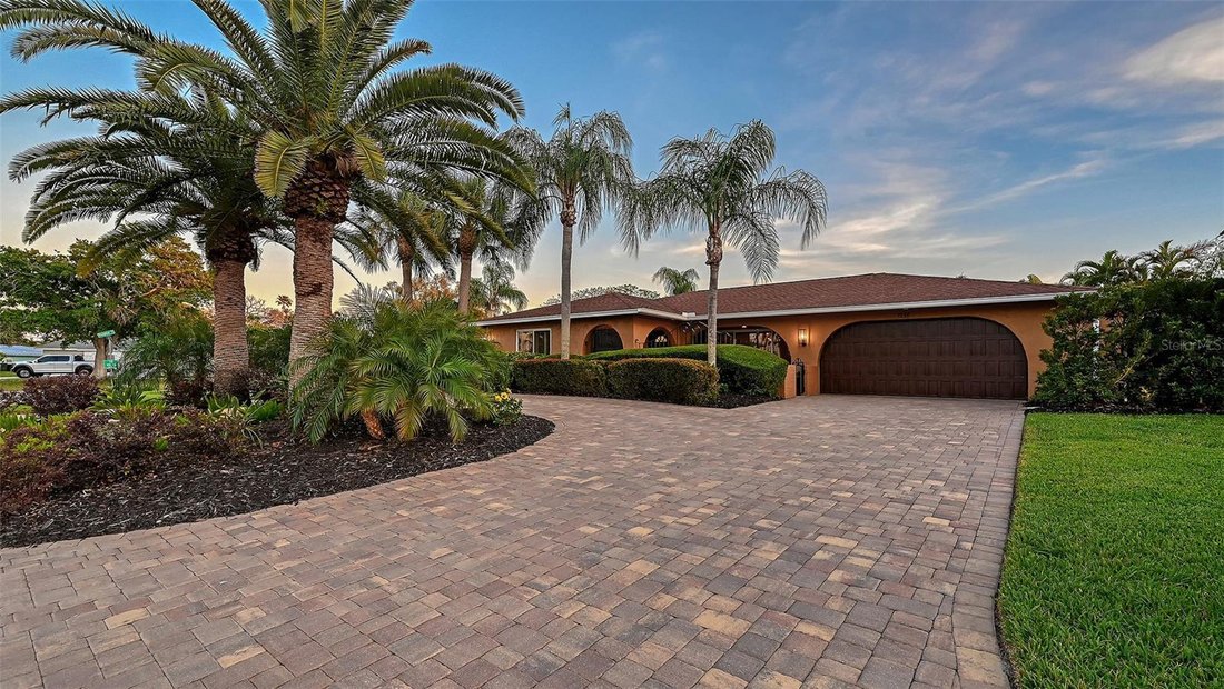 House in Sarasota, Florida, United States 1 - 18942945