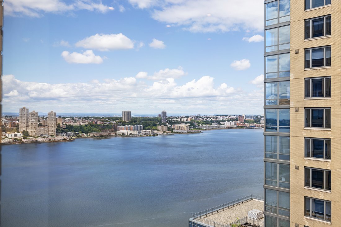 Condo in New York, New York, United States 3 - 18943769