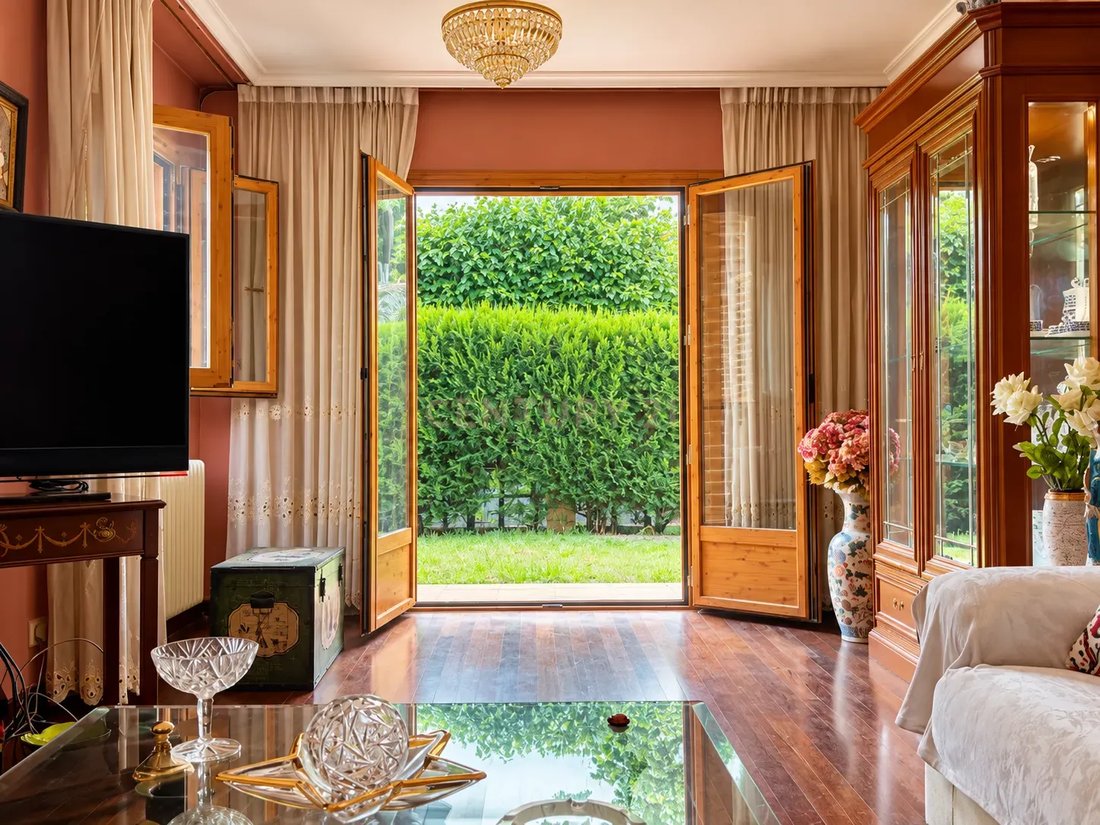 Villa in Pozuelo de Alarcon, Comunidad de Madrid, Spain 5 - 17914366