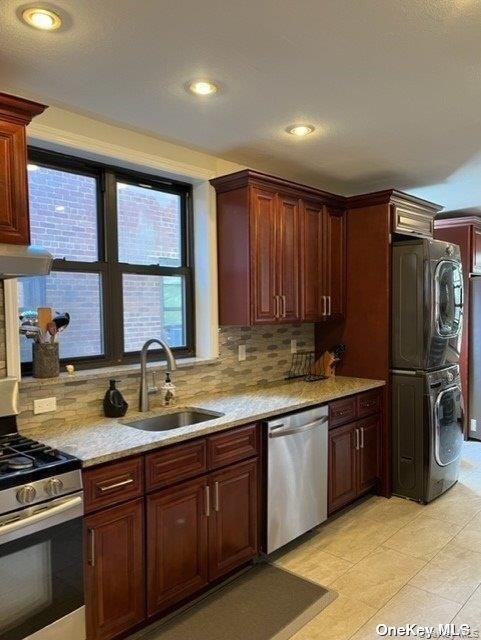 Co Op in Great Neck, New York, United States 2 - 18943725
