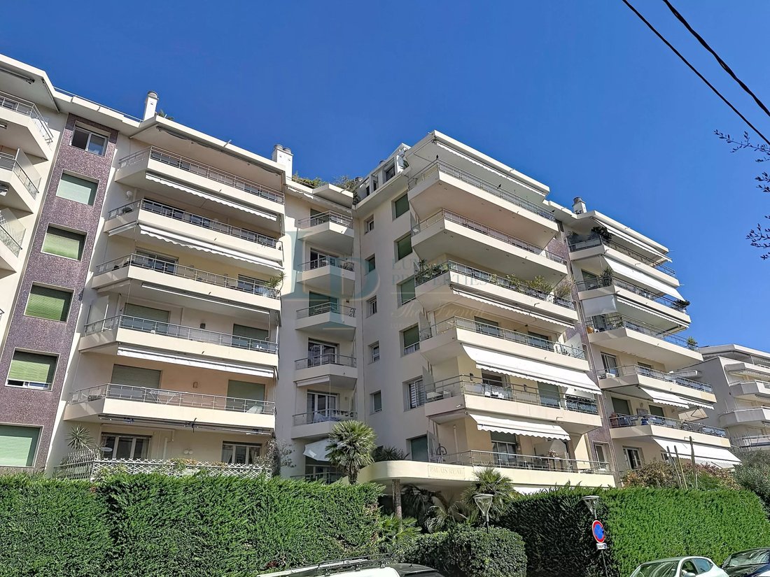 Apartment in La Source, Cannes, France 1 - 18944109
