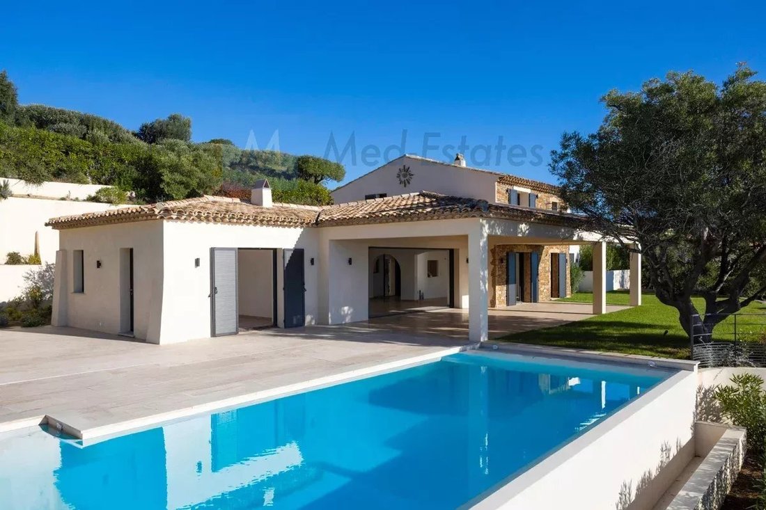 Villa in Basse Suane-Les Virgiles, Sainte-Maxime, France 2 - 16816019