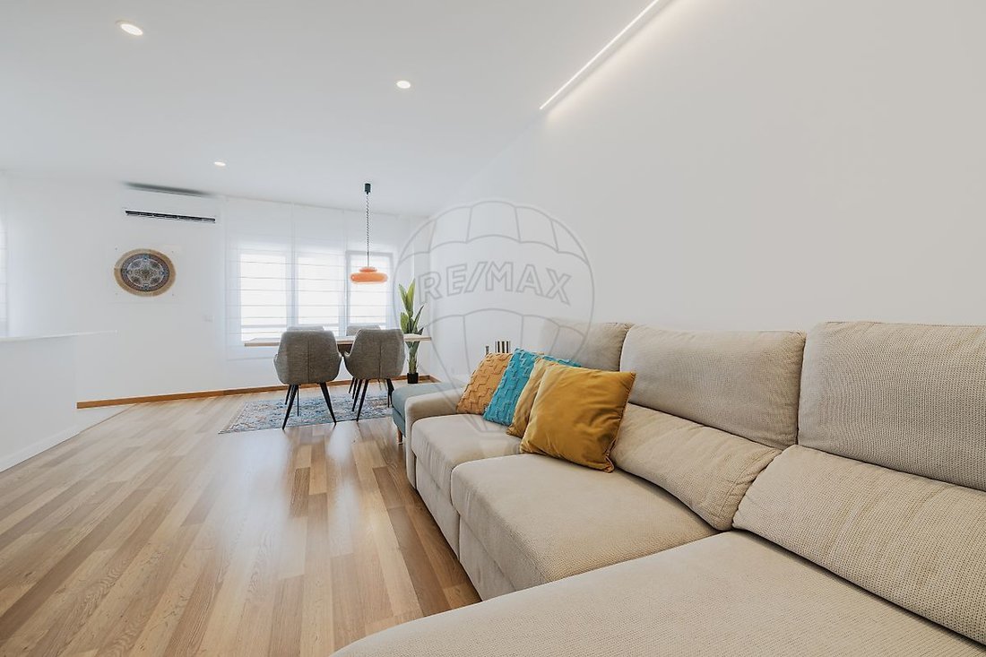 Apartment in Vila Franca de Xira, Lisbon, Portugal 1 - 18939596