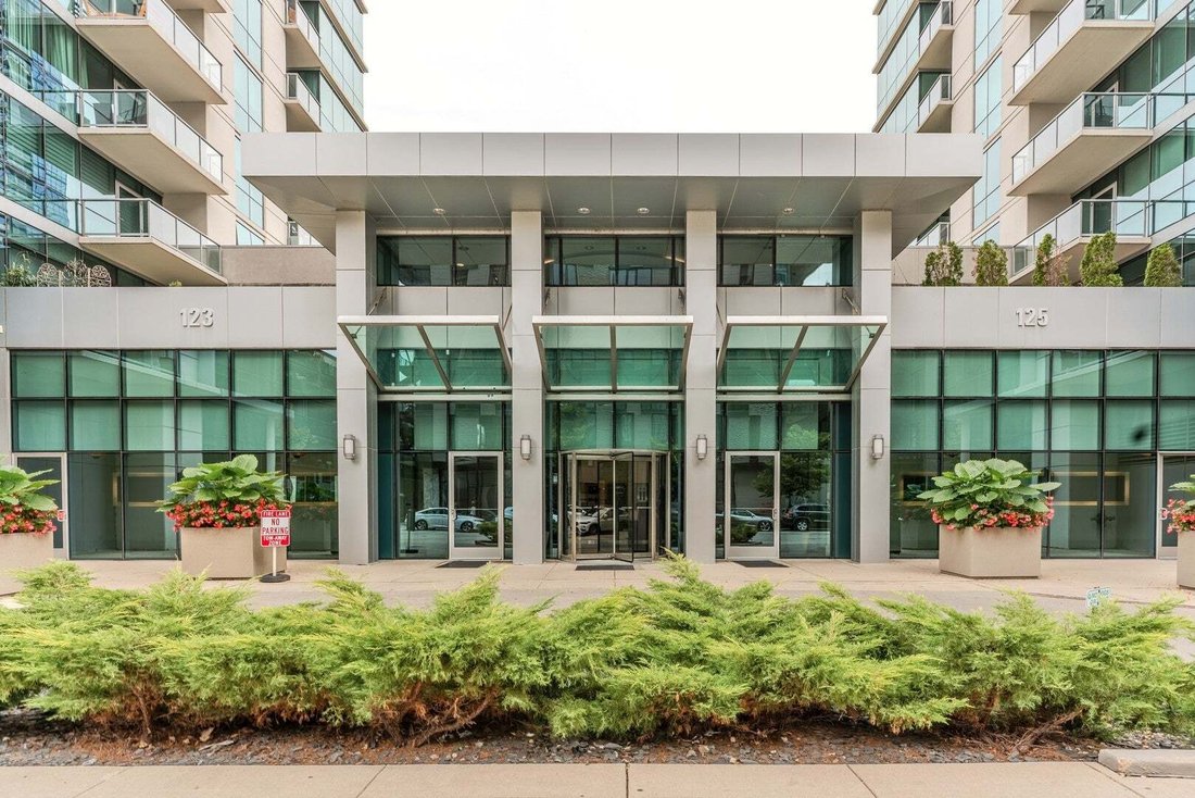 Condo in Chicago, Illinois, United States 3 - 18943098