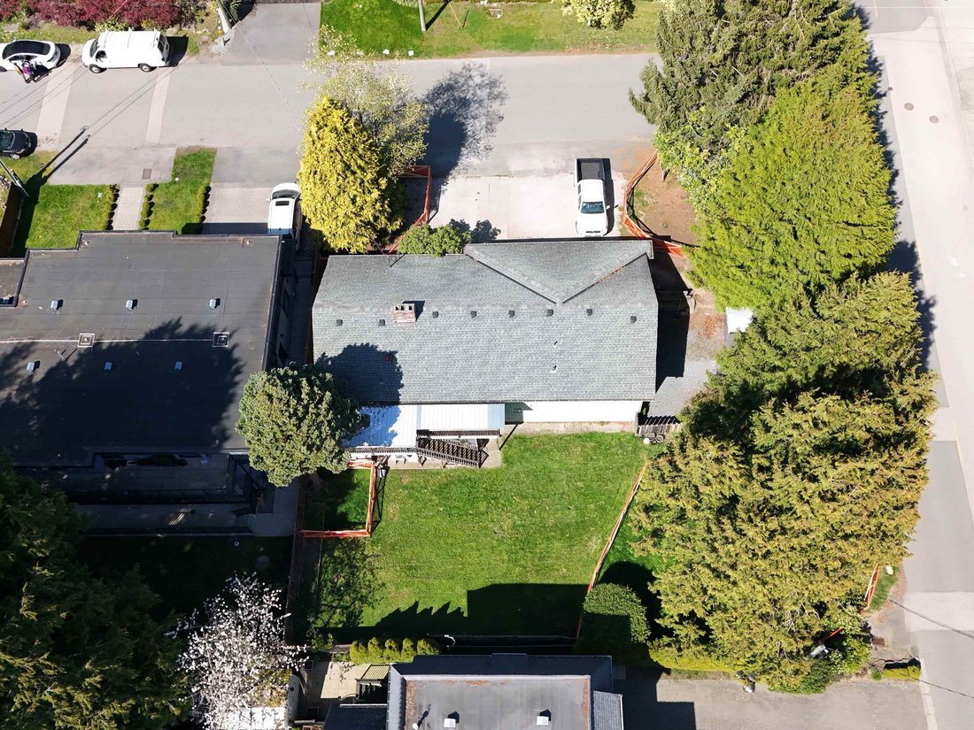 House in White Rock, British Columbia, Canada 2 - 18945226