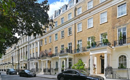 Apartment in Belgravia, Westminster, England 1