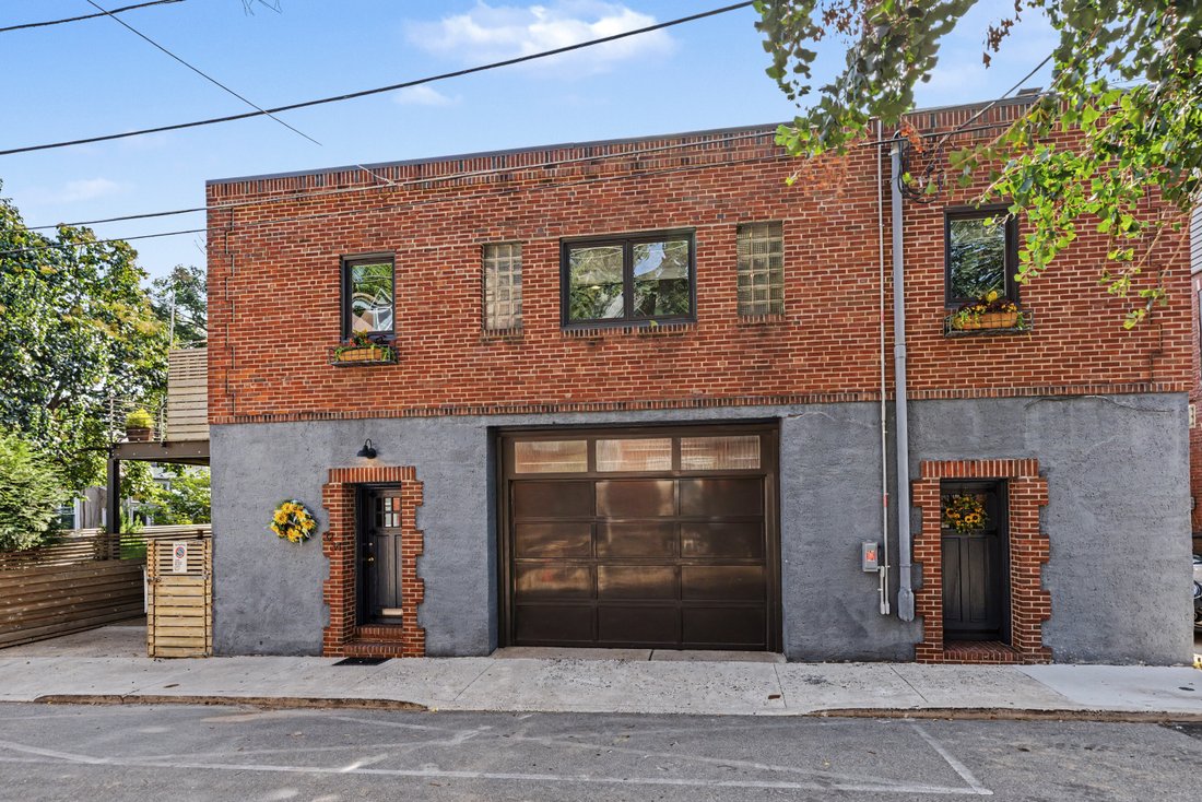 House in Philadelphia, Pennsylvania, United States 2 - 18941510