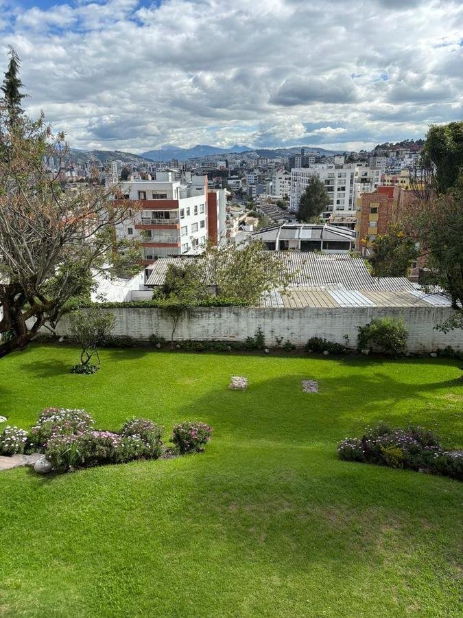 Land in Quito, Pichincha, Ecuador 1 - 18941522