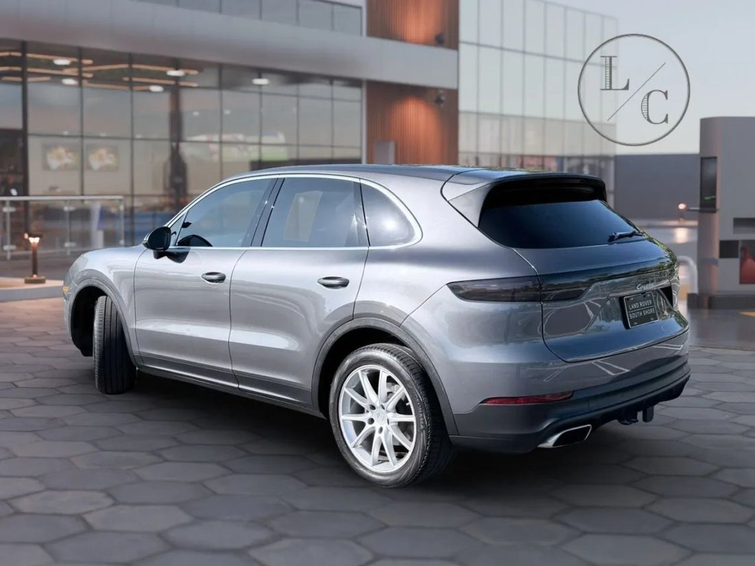 Suv in Laguna Hills, CA, United States 4 - 18944562