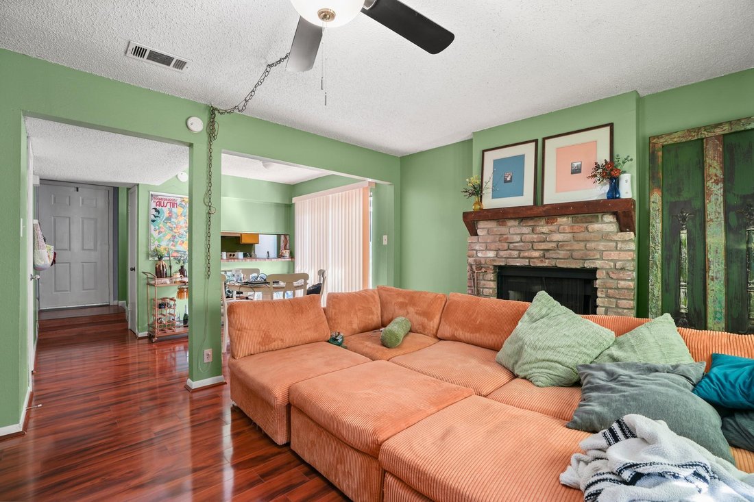 House in Austin, Texas, United States 2 - 18942653