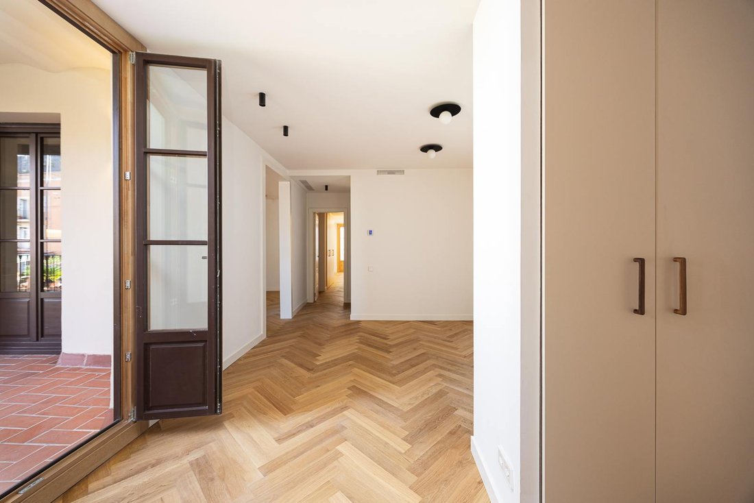 Apartment in Ciutat Vella, Barcelona, Spain 5 - 18939761