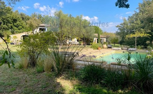 Villa in La Garde-Freinet, Provence-Alpes-Côte d'Azur, France 1