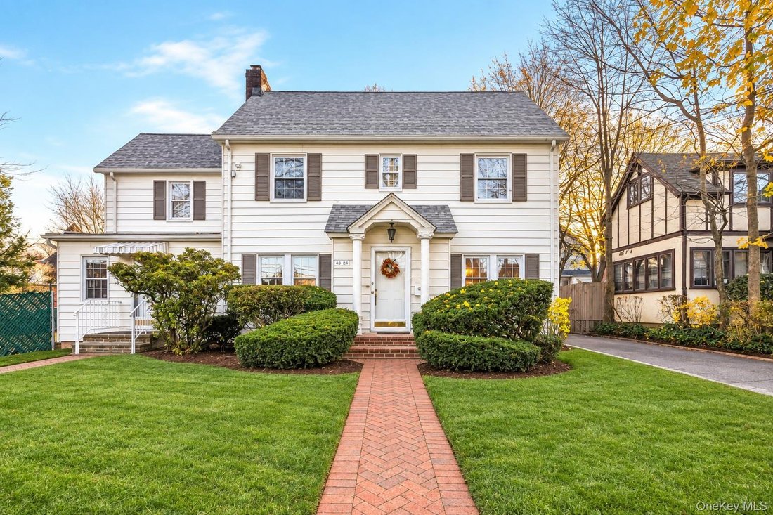 House in New York, New York, United States 1 - 18939477