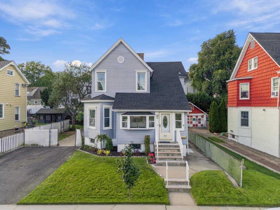 House in Kearny, New Jersey, United States 1 - 18944828