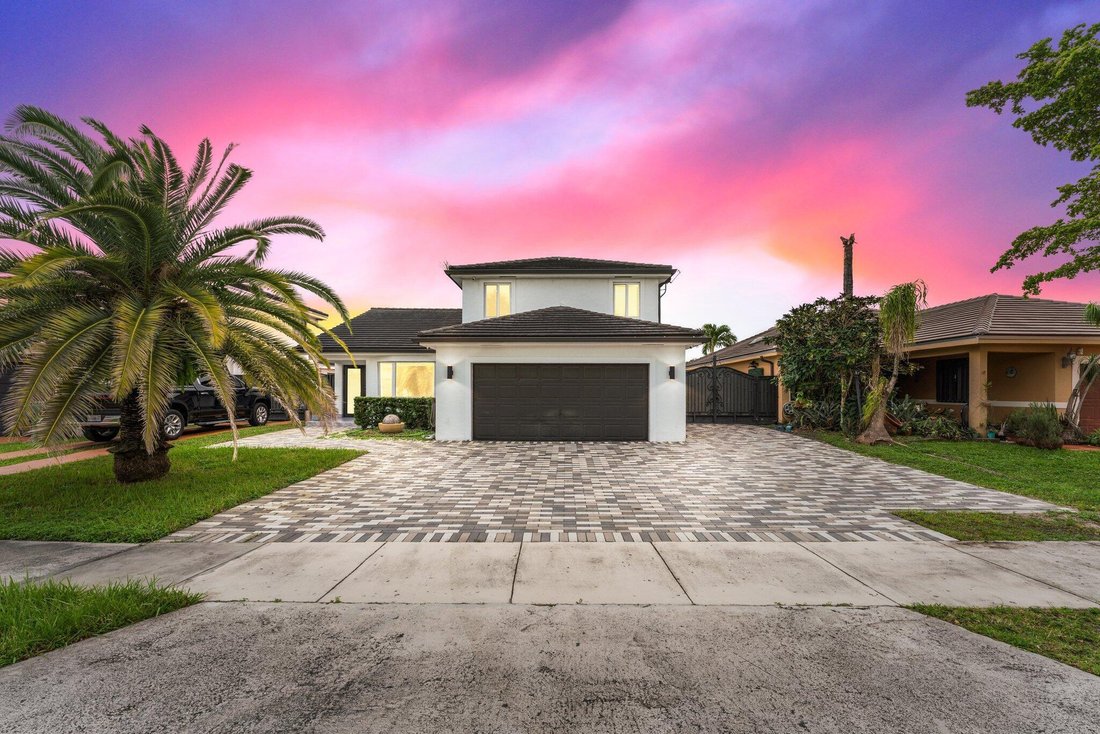 House in Miami Lakes, Florida, United States 1 - 18940181
