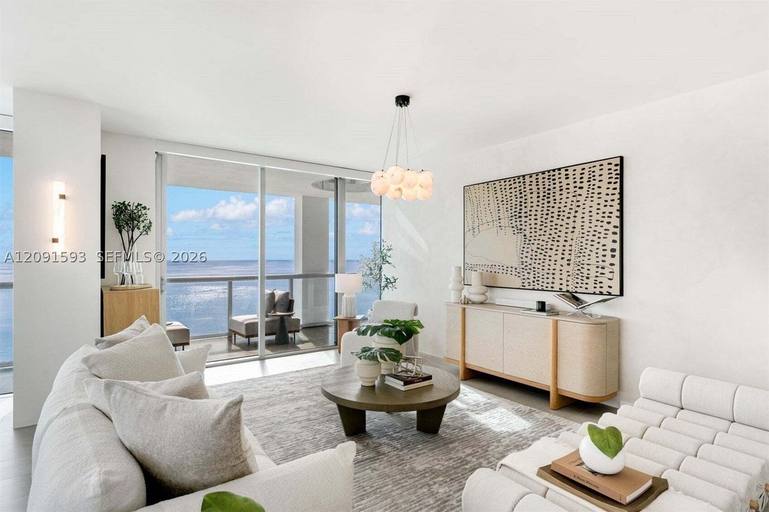 Condo in Miami Beach, Florida, United States 5 - 18943047