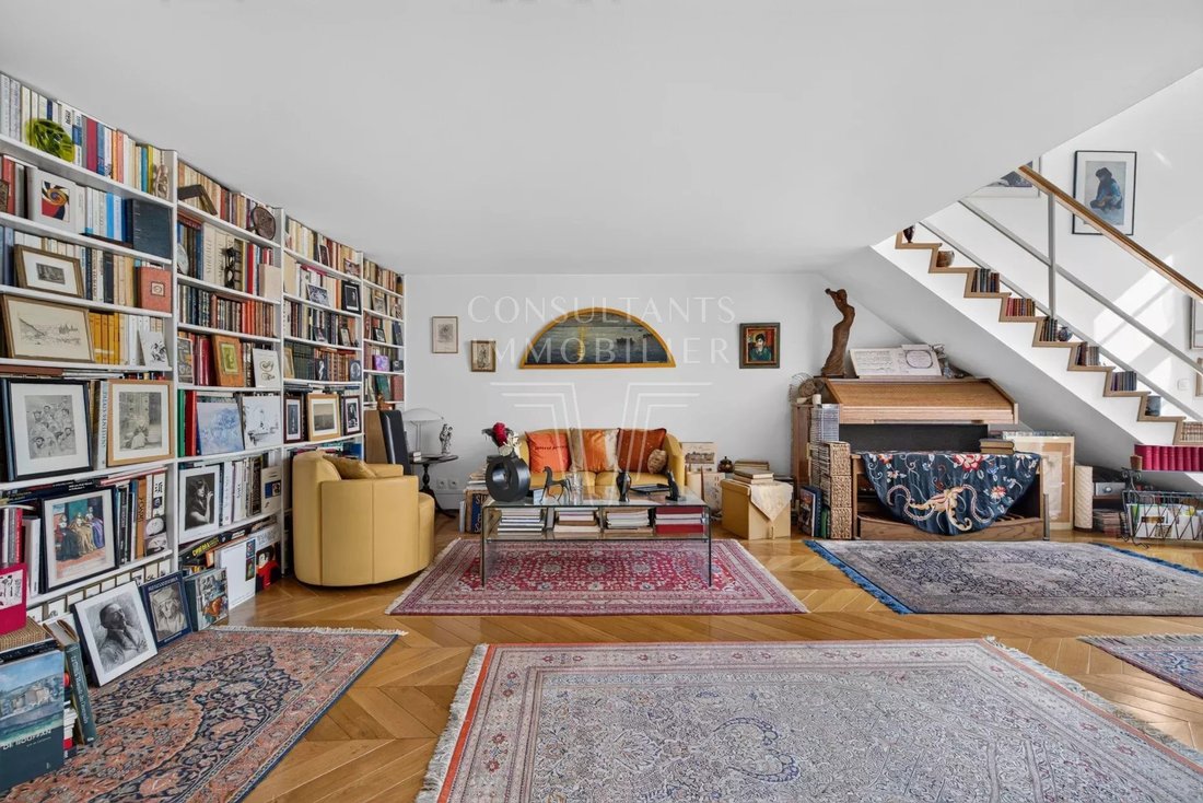 Apartment in Sainte Avoie, Paris 3e Arrondissement, Paris 5 - 18940315