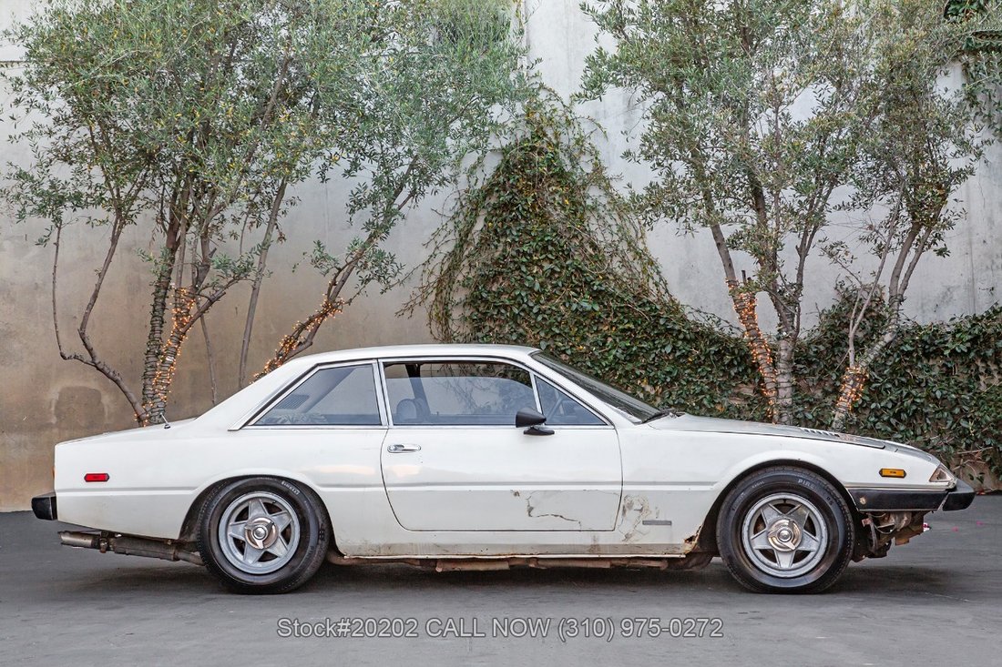 Ferrari 365GT4 2+2 in Los Angeles, CA 4 - 18943900