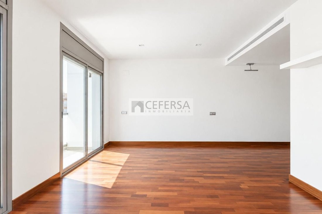 Apartment in Eixample, Barcelona, Spain 2 - 18939292