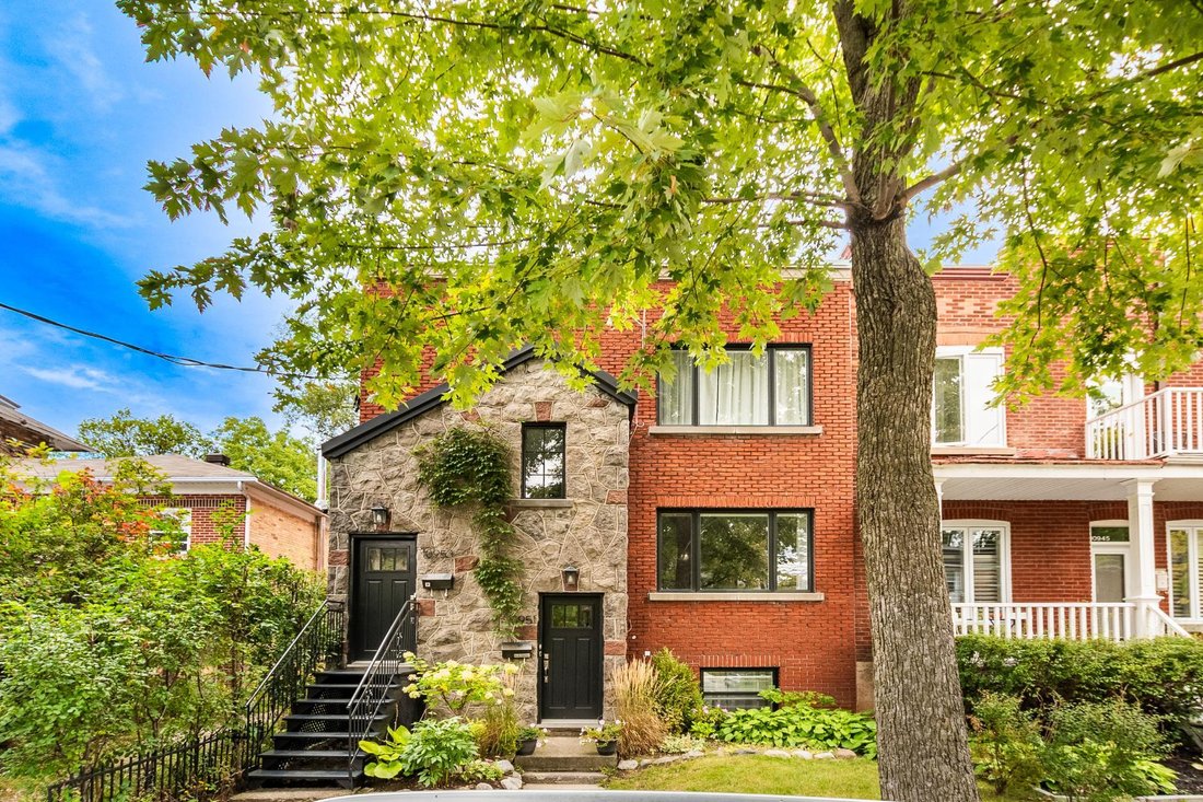 House in Montréal, Quebec, Canada 1 - 18944077
