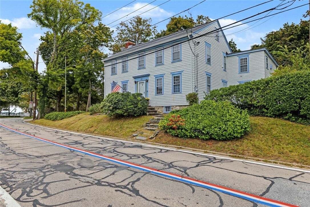 House in Bristol, Rhode Island, United States 1 - 18942011