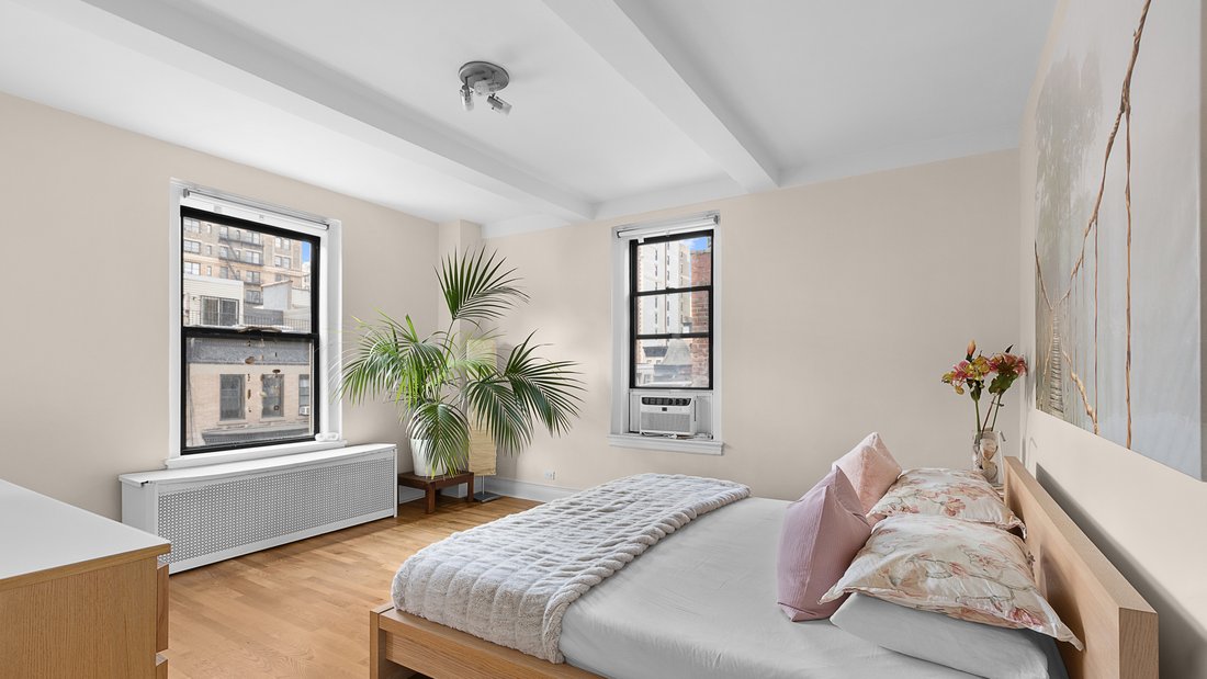 Co Op in New York, New York, United States 4 - 18943775