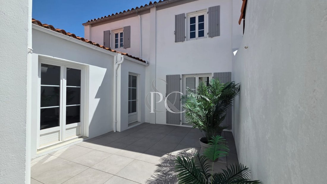 House in Olonne-sur-Mer, Les Sables-d'Olonne, France 2 - 18940490