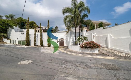House in Monterrey, Nuevo Leon, Mexico 1
