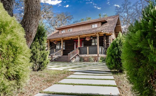 House in Geneva, Florida, United States 1