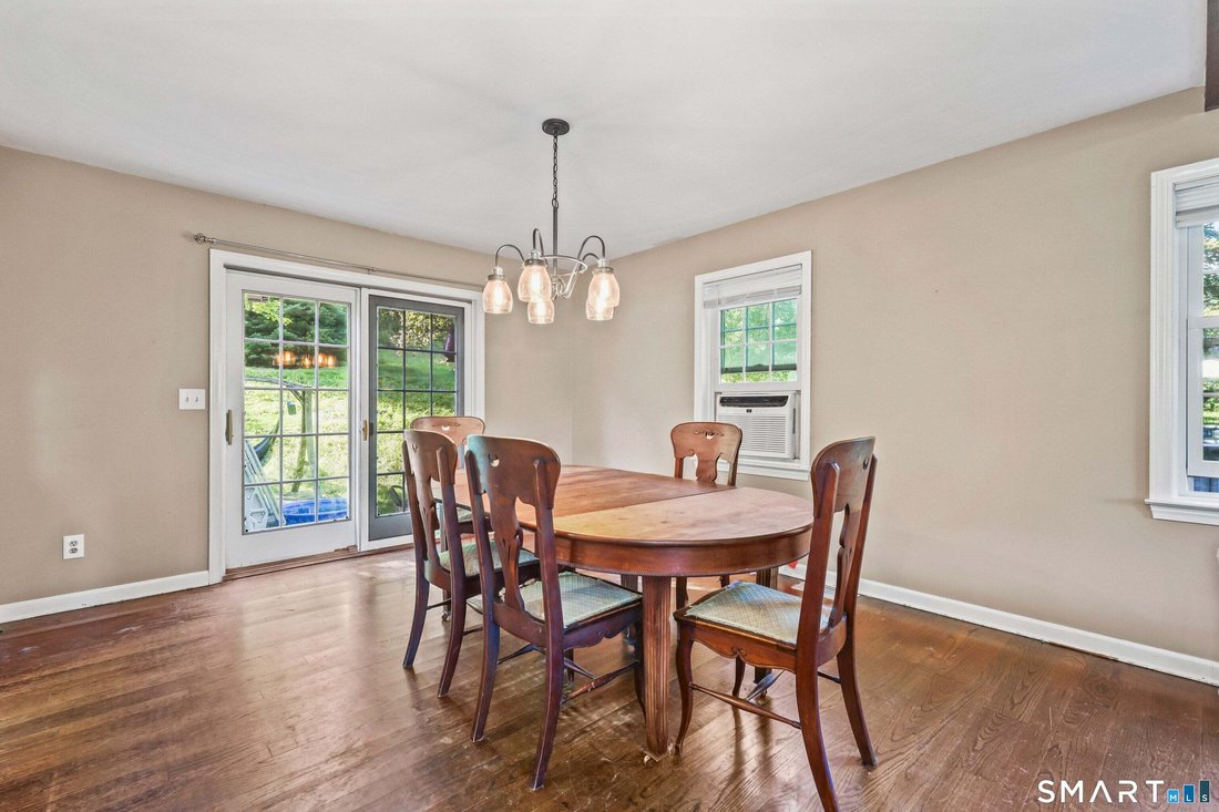House in Woodbury, Connecticut, United States 5 - 18939318