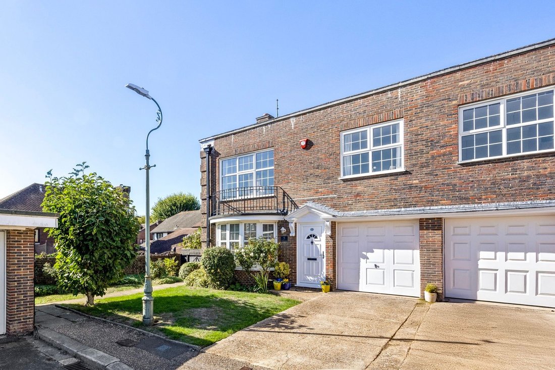 House in Hove, England 1 - 16666506