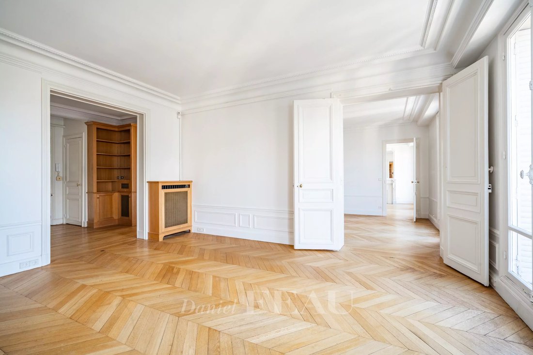 Apartment in La Plaine des Sablons, Neuilly-sur-Seine, France 3 - 18940557