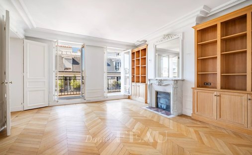 Apartment in La Plaine des Sablons, Neuilly-sur-Seine, France 1
