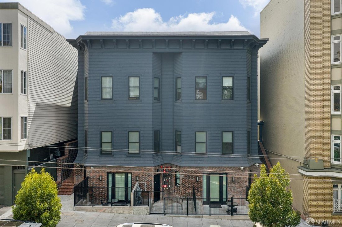 San Francisco, California, United States 1 - 18942425
