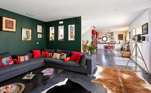 Villa à Espaces Jeunes, Issy-les-Moulineaux, France 1
