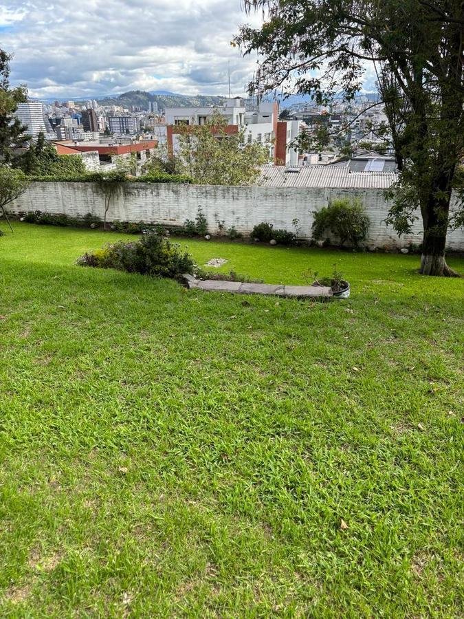 Land in Quito, Pichincha, Ecuador 3 - 18941522