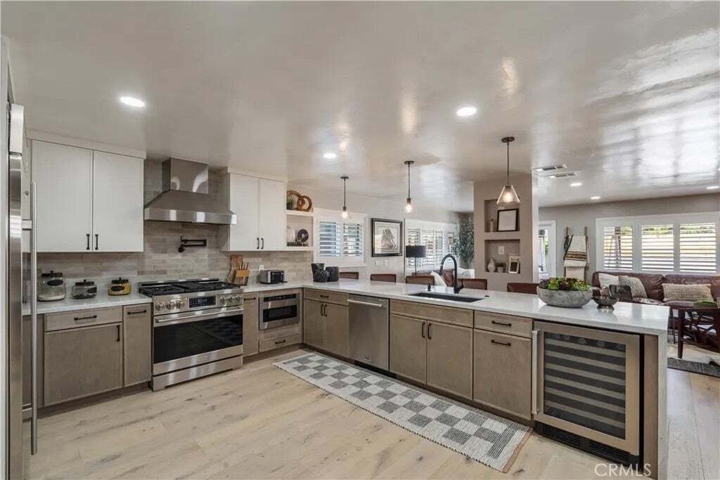 House in Signal Hill, California, United States 4 - 18943275