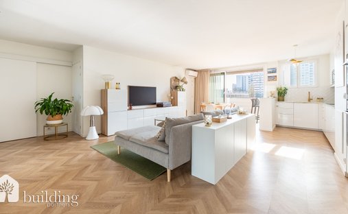 Apartment in Hôtel de Ville-Planchette, Levallois-Perret, France 1