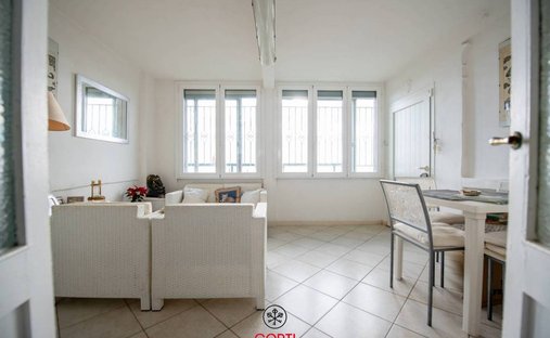 Apartment in Centro, Follonica, Tuscany 1