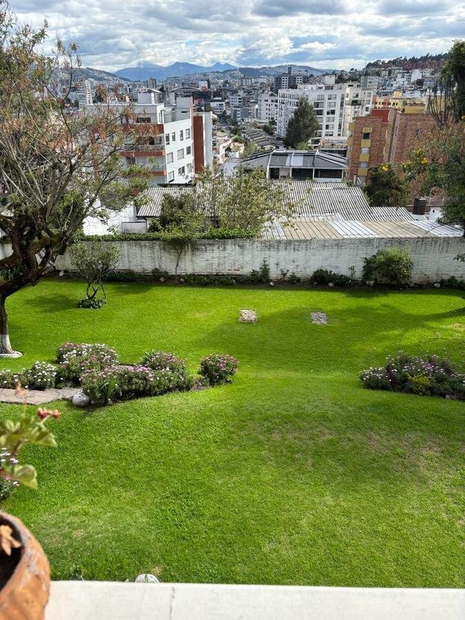 Land in Quito, Pichincha, Ecuador 5 - 18941522