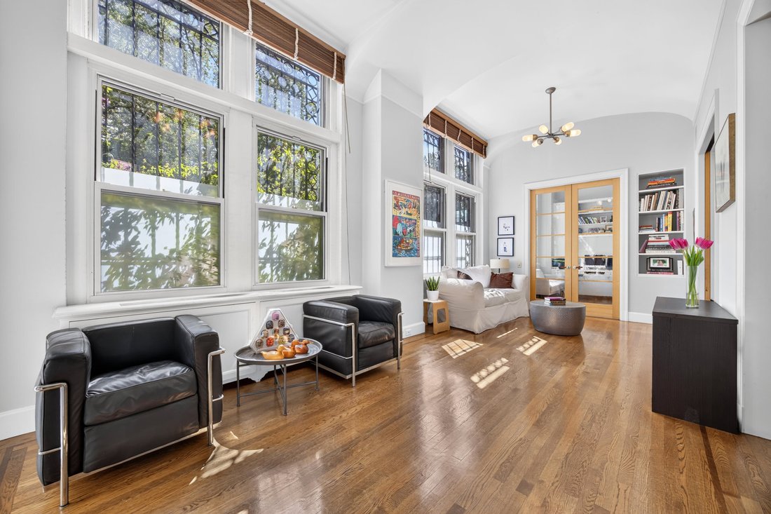 Co Op in New York, New York, United States 1 - 18943749