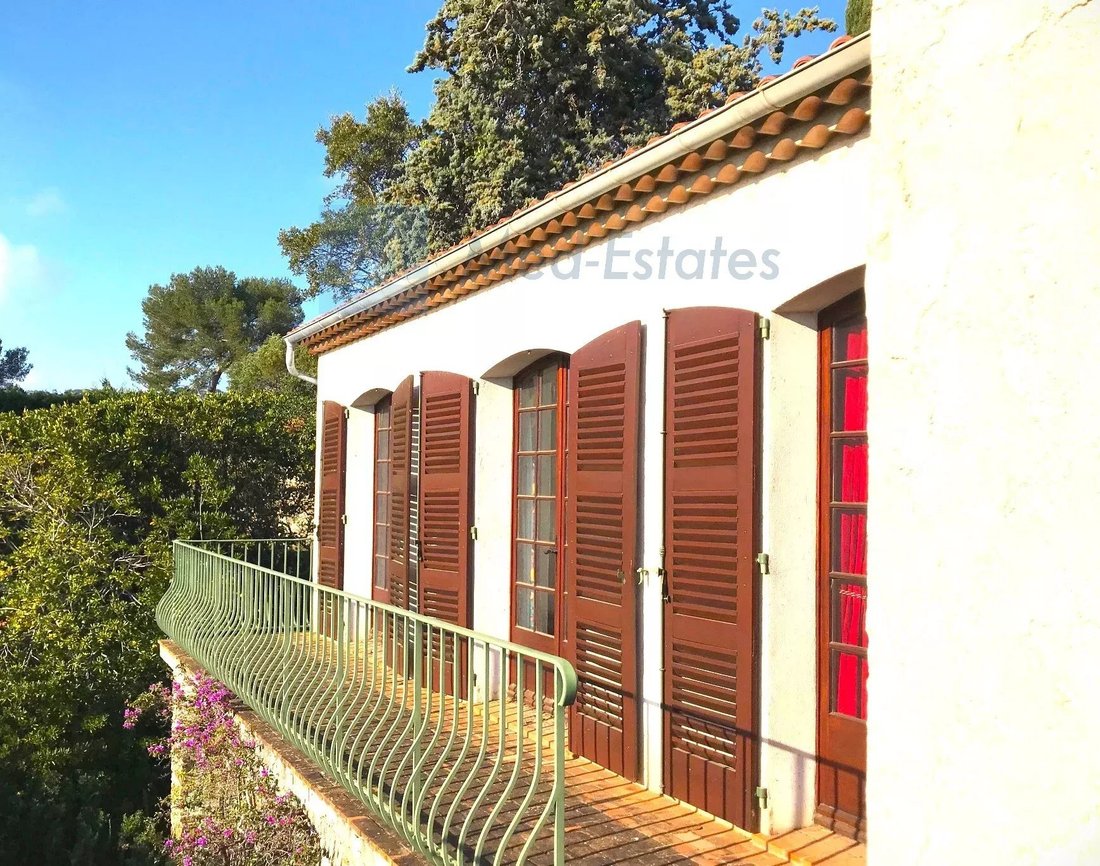 Villa in La Croix-Valmer, Provence-Alpes-Côte d'Azur, Frankreich 5 - 17038877