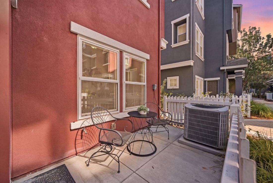 Townhouse in San Jose, California, United States 2 - 18942555
