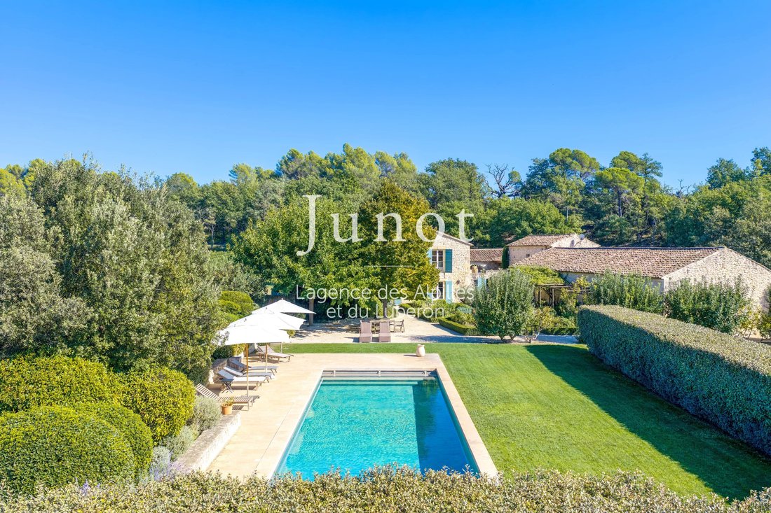 Country House in Goult, Provence-Alpes-Côte d'Azur, France 2 - 18944119