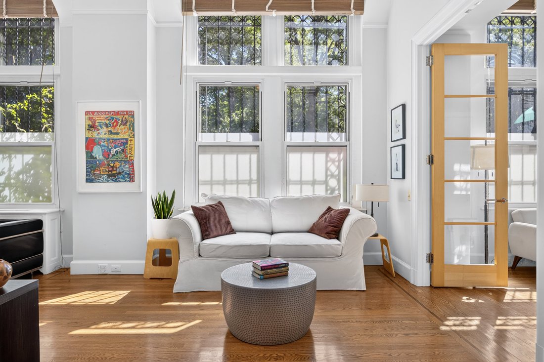 Co Op in New York, New York, United States 5 - 18943749