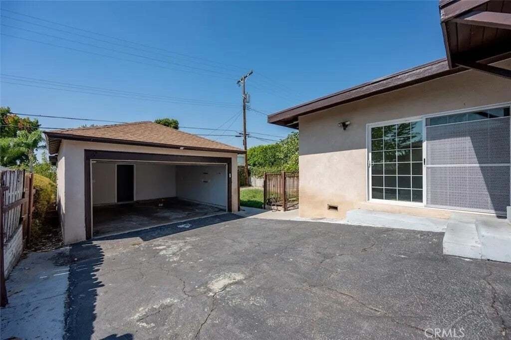 House in Burbank, California, United States 3 - 18943229