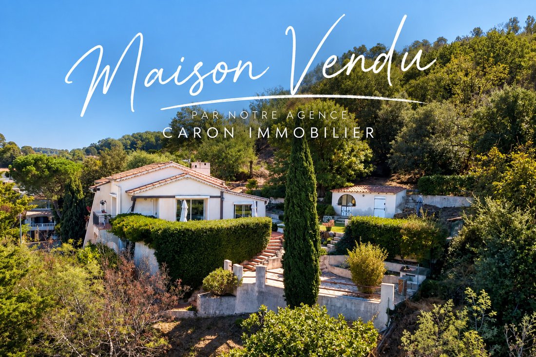 Villa in Auribeau-sur-Siagne, Provence-Alpes-Côte d'Azur, France 1 - 16891741