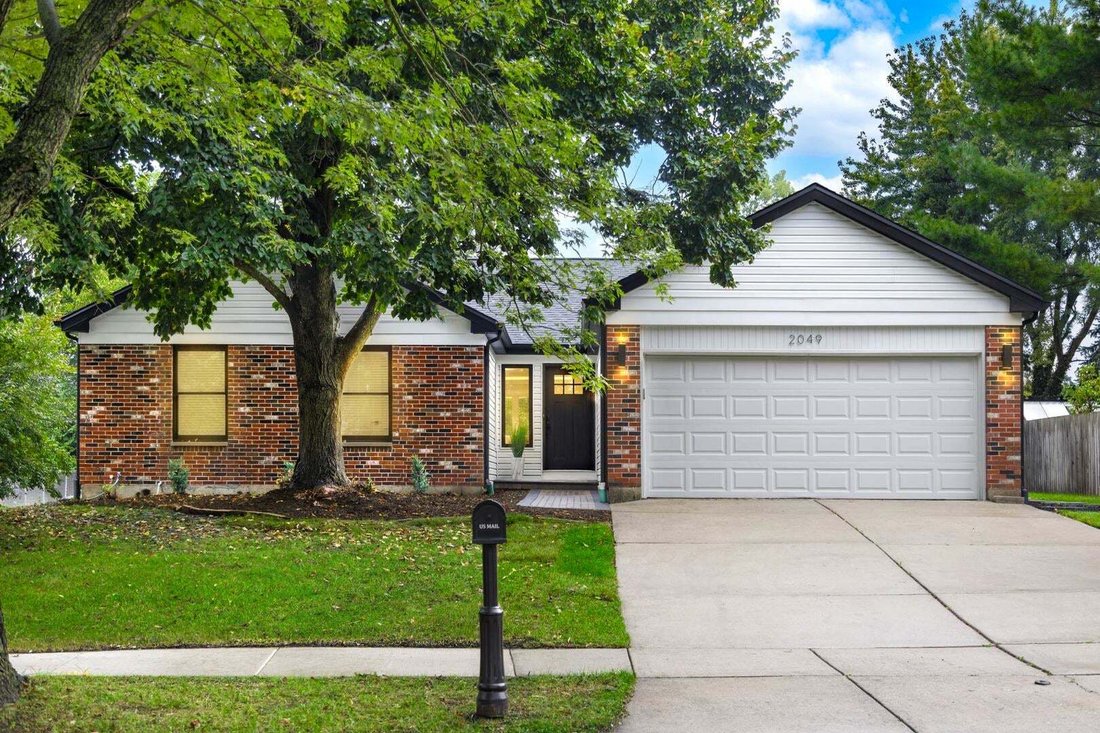 House in Bolingbrook, Illinois, United States 1 - 18943146